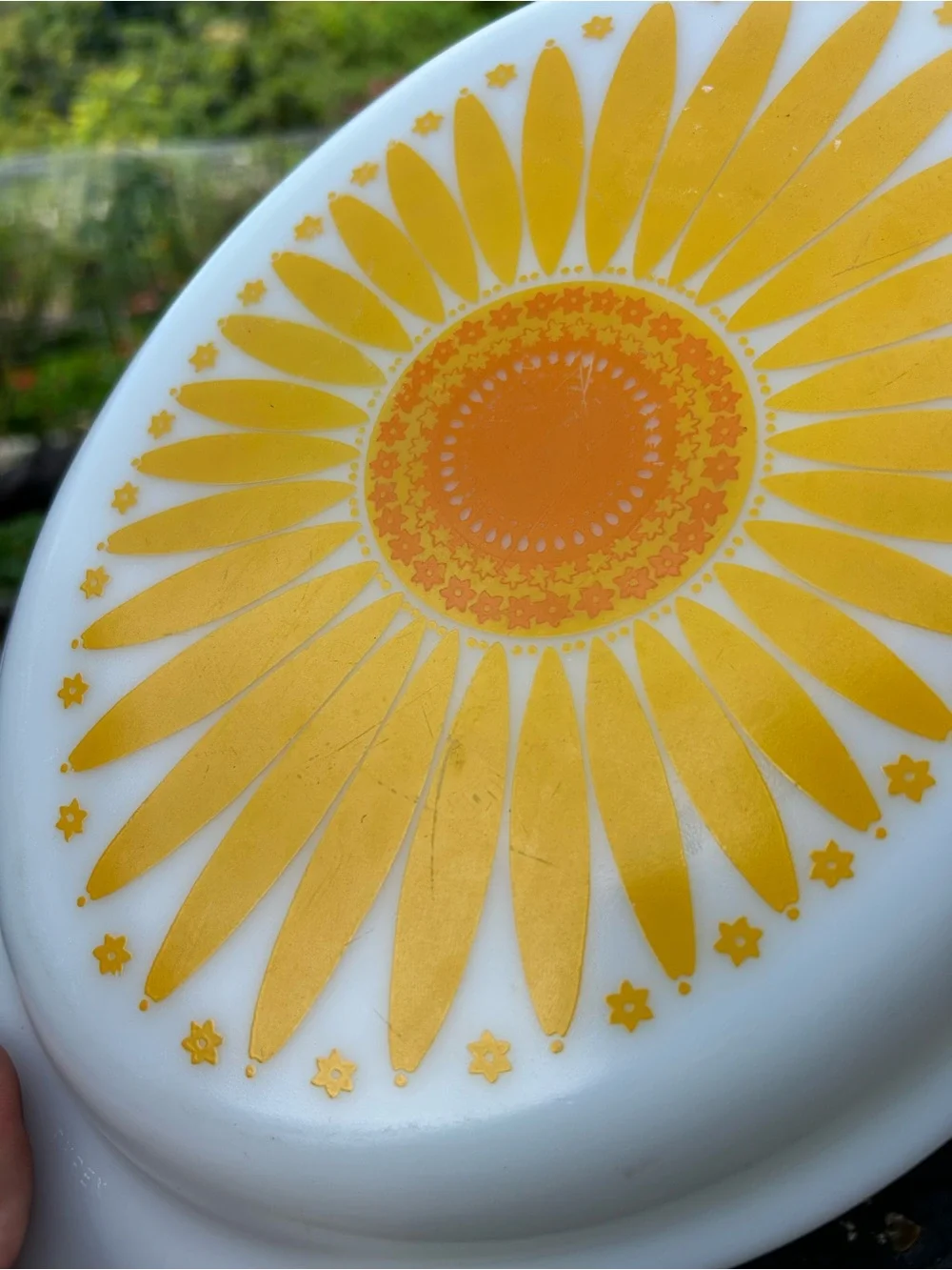 Vintage Pyrex Sunflower Daisy 1063 Divided Casserole 1.5 Qt Lid MCM Retro